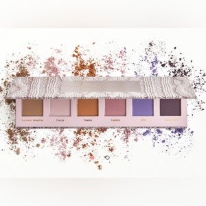 DOMINIQUE COSMETICS Sweater Weather Eyeshadow Palette NEW